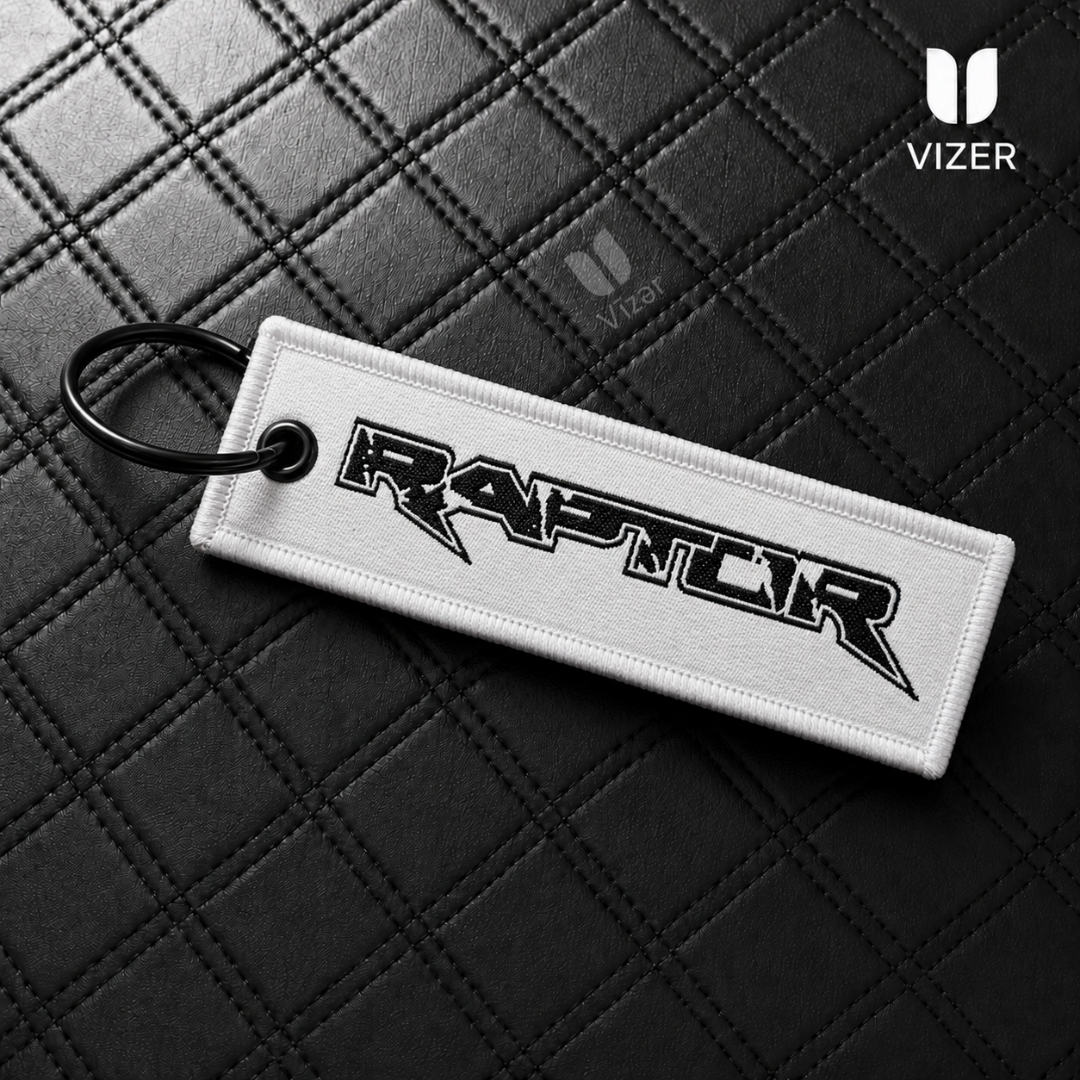 RAPTOR WHITE KEYCHAIN WITH METAL KEY RING