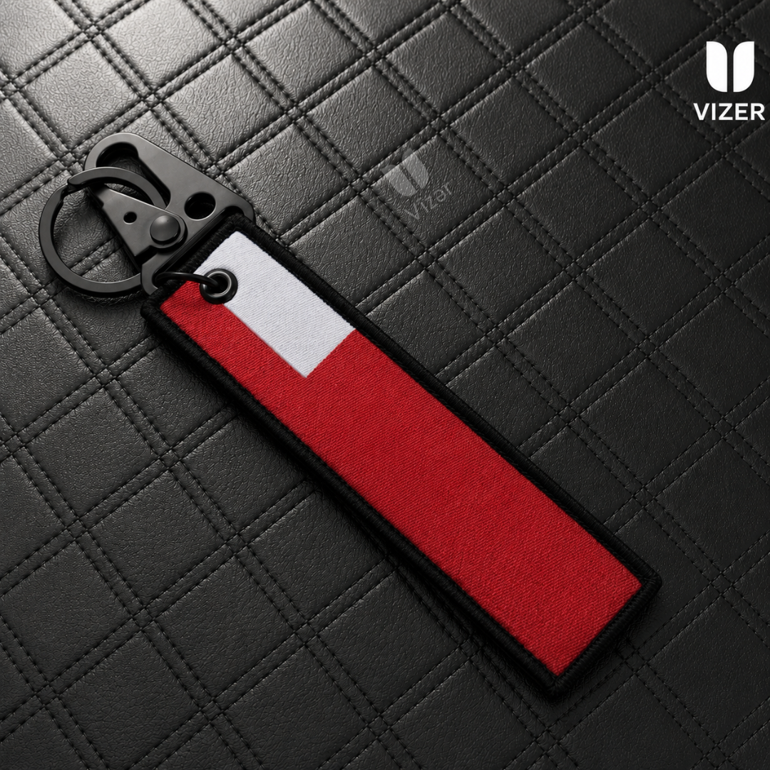DUBAI RED KEYCHAIN WITH METAL KEY RING