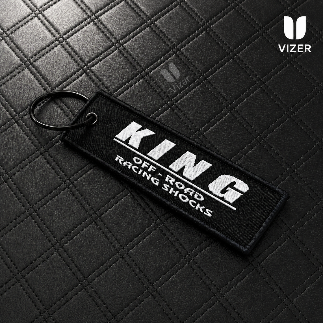 KING BLACK KEYCHAIN WITH METAL KEY RING
