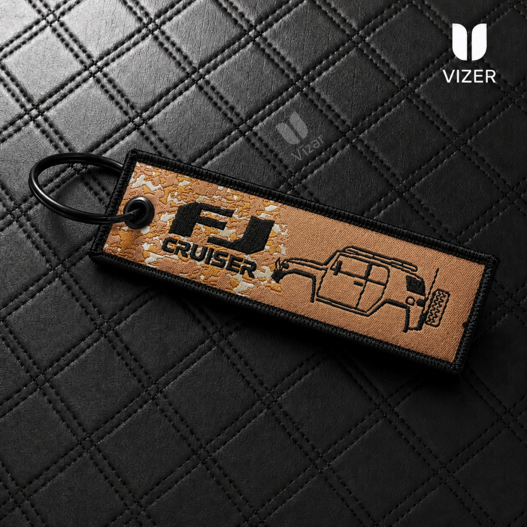 FJ KEYCHAIN WITH METAL KEY RING